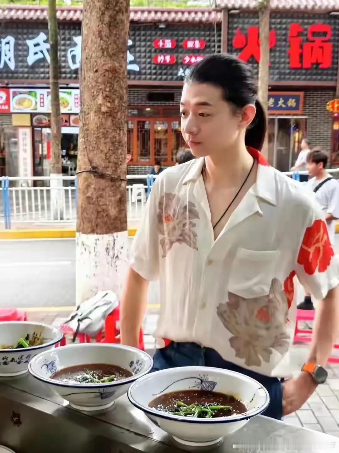 人非圣贤，孰能无过。重新回来的霍尊你还喜欢吗？

（网图侵删）#记录我的2024