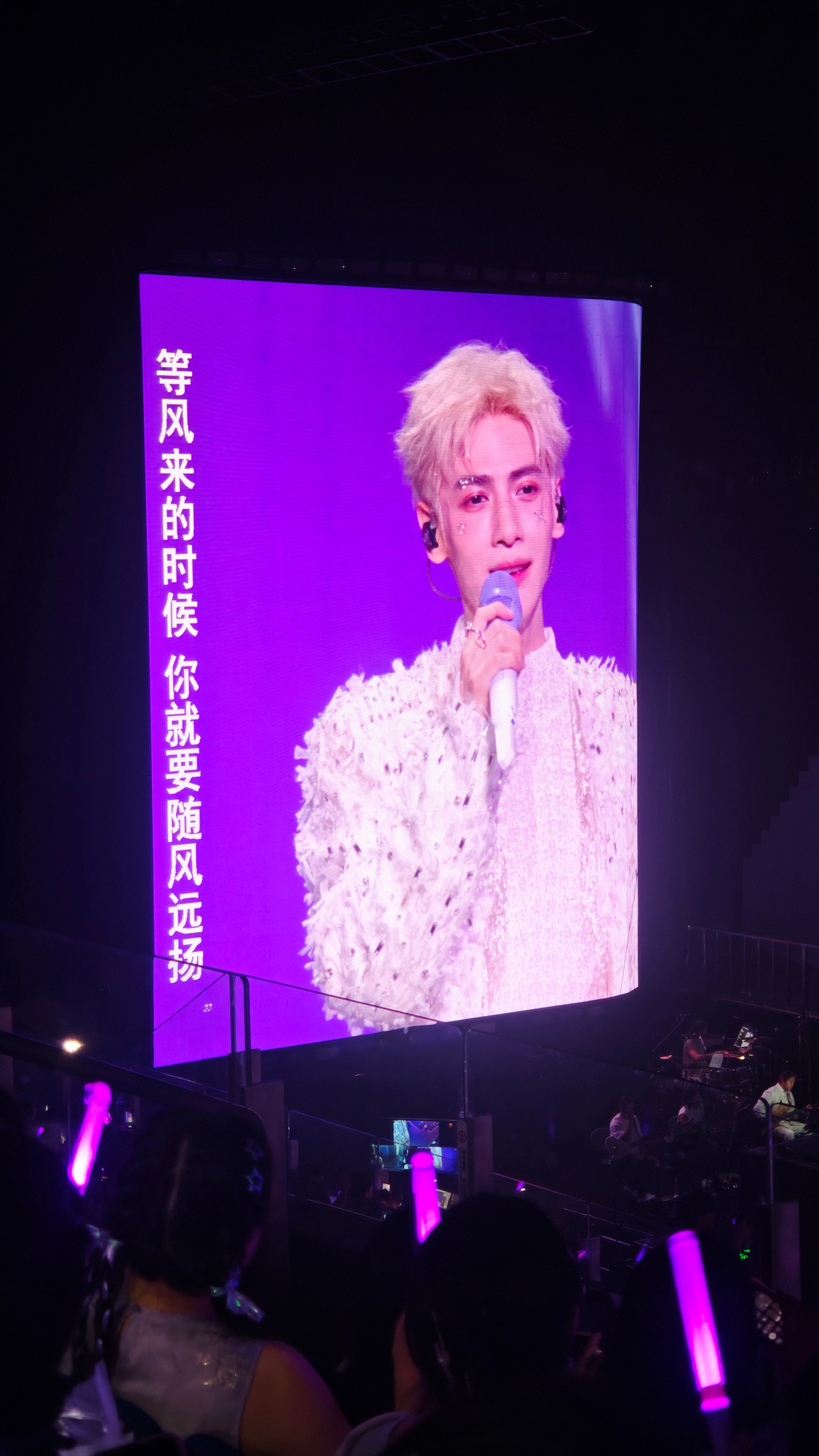 纯得像我初恋（糟糕，我初恋好像也是你）罗云熙