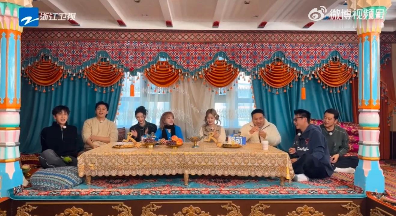 门铃游戏直接改名《命运的齿轮》吧！白鹿全程懵圈被淘汰，宋雨琦掐指一算还是错，徐志