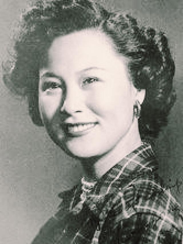 徕卡相机：吕恩与吴祖光的故事

吕恩的故事还有下篇，发不出。就说其中一个小故事吧
