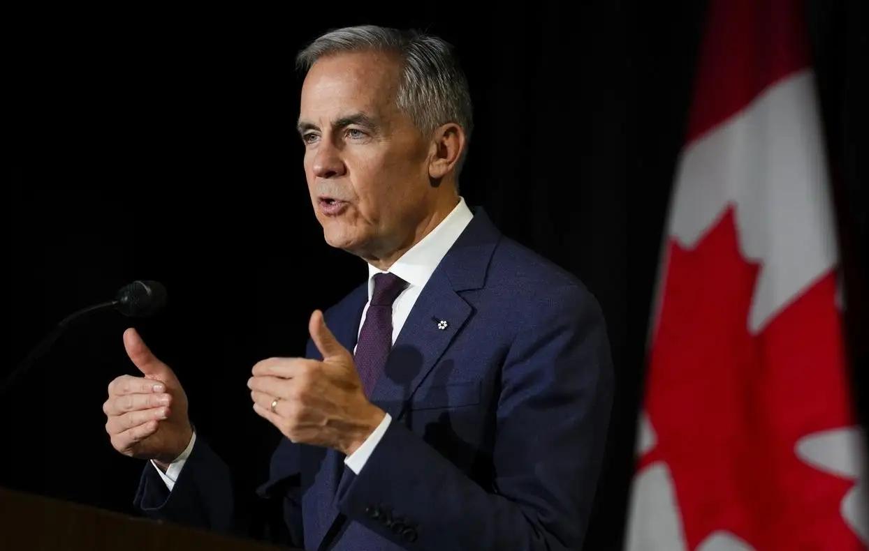 加拿大总理卡尼马上要来访华，对华我们的关系会出现转折点
特朗普要抢格陵兰岛，给了