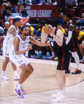 这球太约基奇了[泪]杨瀚森开拓者首秀nba夏季联赛 杨瀚森首秀 ​​​