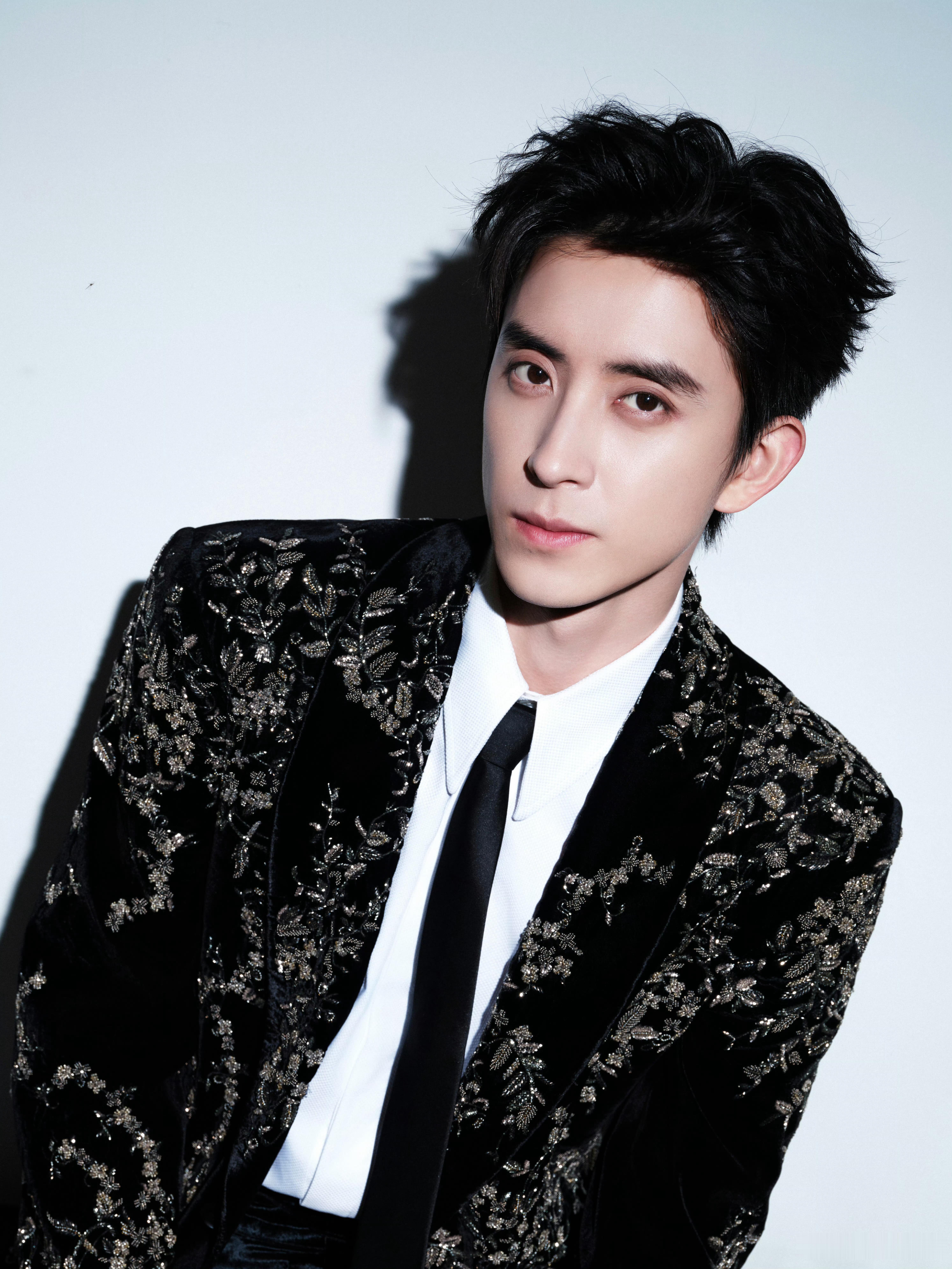 简直就是陈汉典本人 