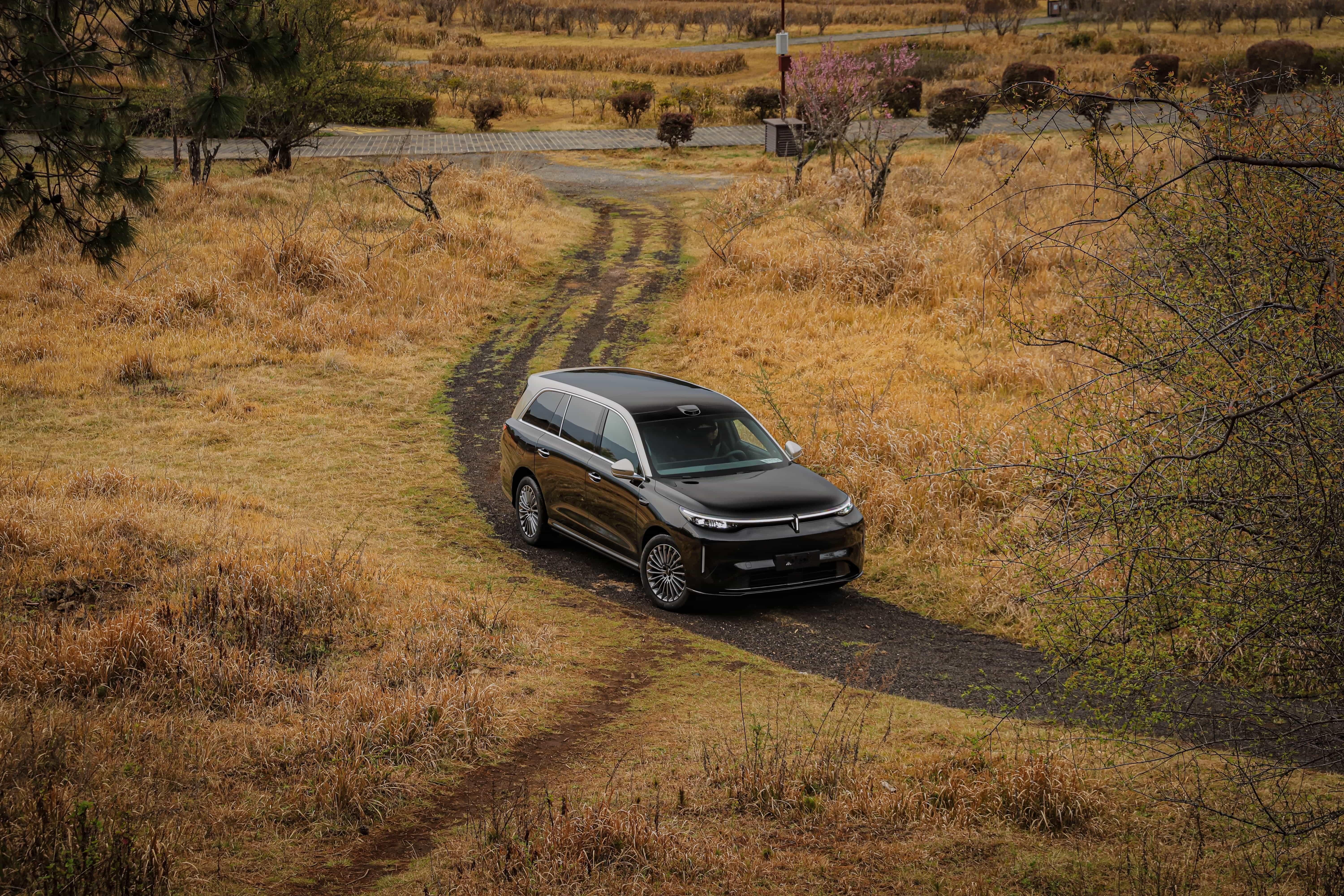 不知道大家是否还停留在这样的印象：觉得很多老牌大厂的智能化，还只是在“你好XX，