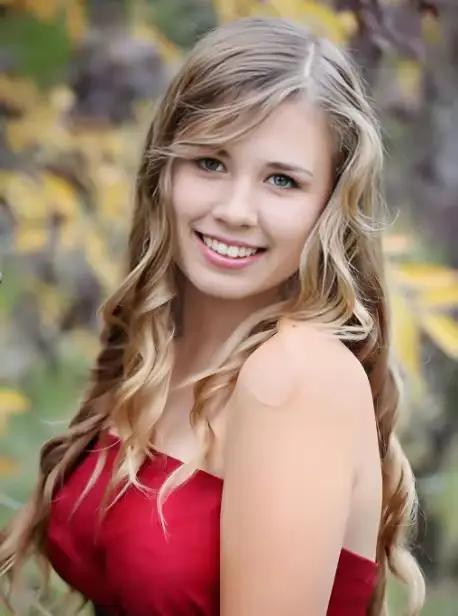 俄乌冲突持续四年，乌克兰的性别失衡与人口危机成为被忽视的残酷真相，女性成了战争代