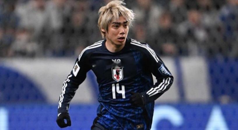 在比甲第20轮亨克3-5不敌布鲁日的比赛中，日本国脚伊东纯也伤愈复出并取得进球。