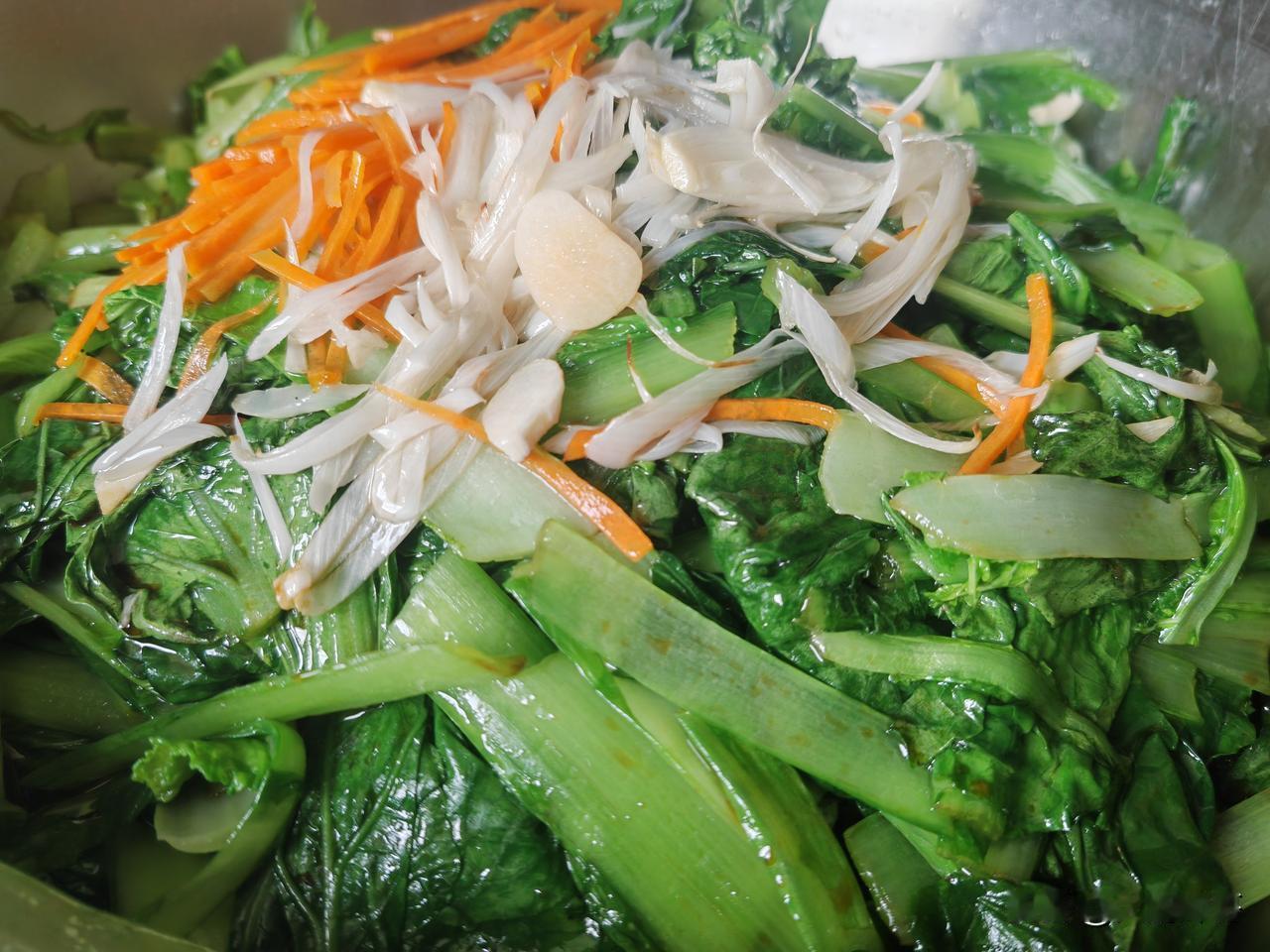 白灼小白菜，清脆爽口还解腻，豉油鲜香可口，爱了！