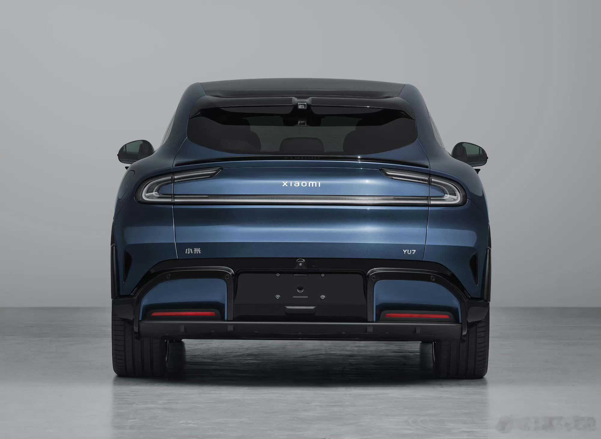 小米YU7入门级版本小米YU7还有一个入门版，而且看图也是有激光雷达的，价格便宜