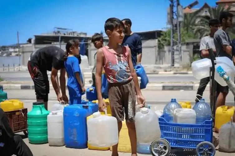 全世界都没想到，以色列能卑劣到这种地步，不费一兵一卒，居然把最普通的水，变成了拿