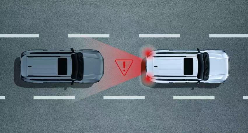 一汽丰田这次的普拉多超享限量版可谓是放出大招，不仅让有着硬派越野标杆之称的普拉多