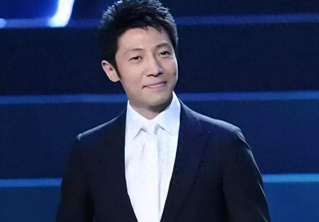 龙凤胎只是起点，撒贝宁50岁再迎“双喜临门”，如今更是幸福升级