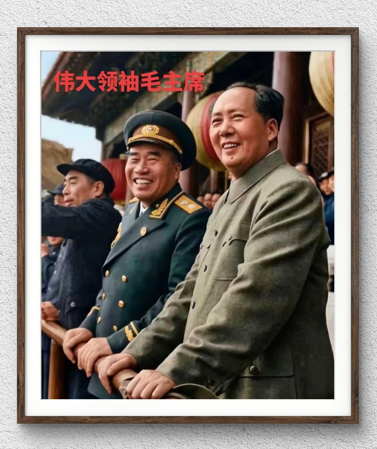 毛主席、周恩来、朱德被世界公认中国政治三巨头，可是我们永远也忘不了1976年，中