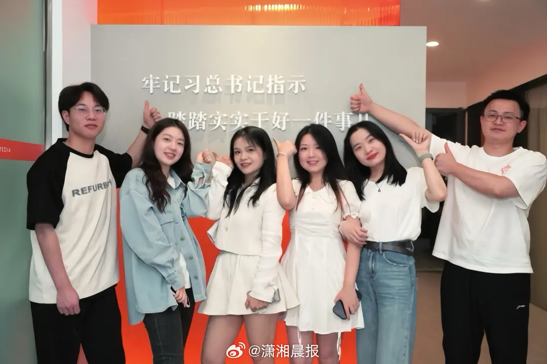 【好评中国｜#祖国大地上处处都有青春的注脚#】#中国青年在新时代大有可为# 7月