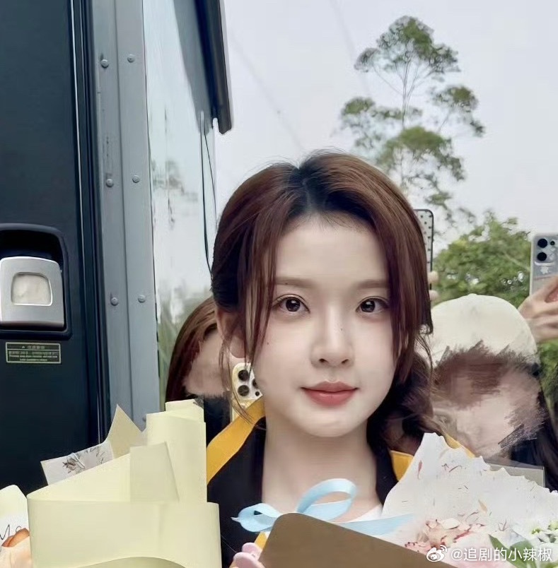 🐧为啥买股她挑大梁，没啥辨识度 