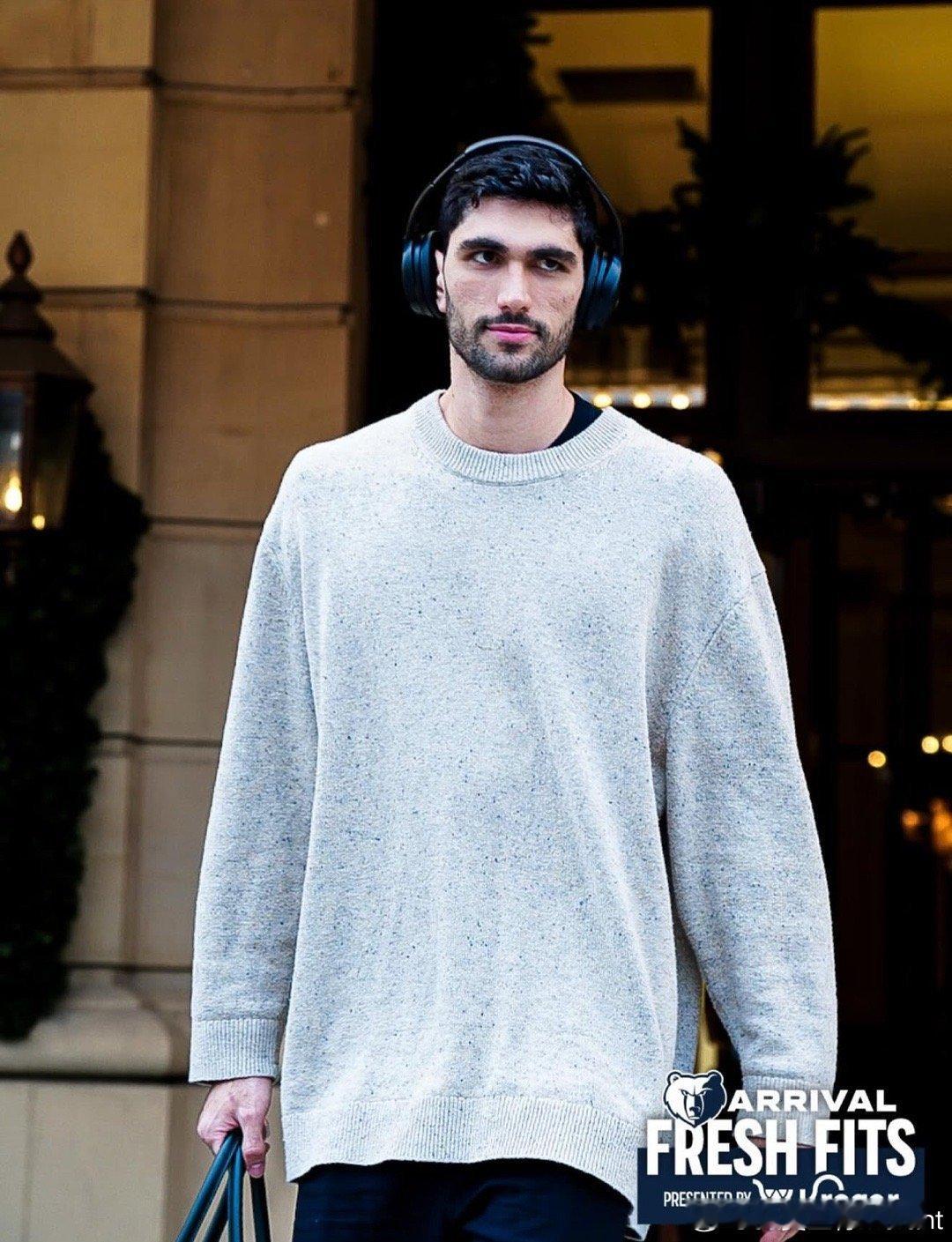 爵士鉴定为弱队。