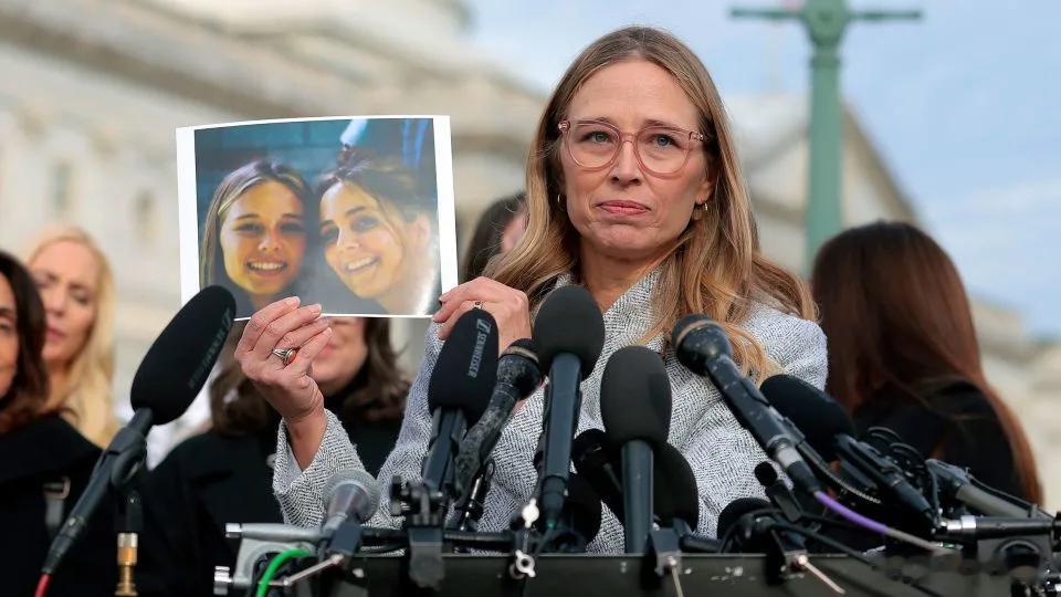 【爱泼斯坦的案卷证实了上世纪90年代举报他的幸存者的清白，但其他人仍在寻求答案】