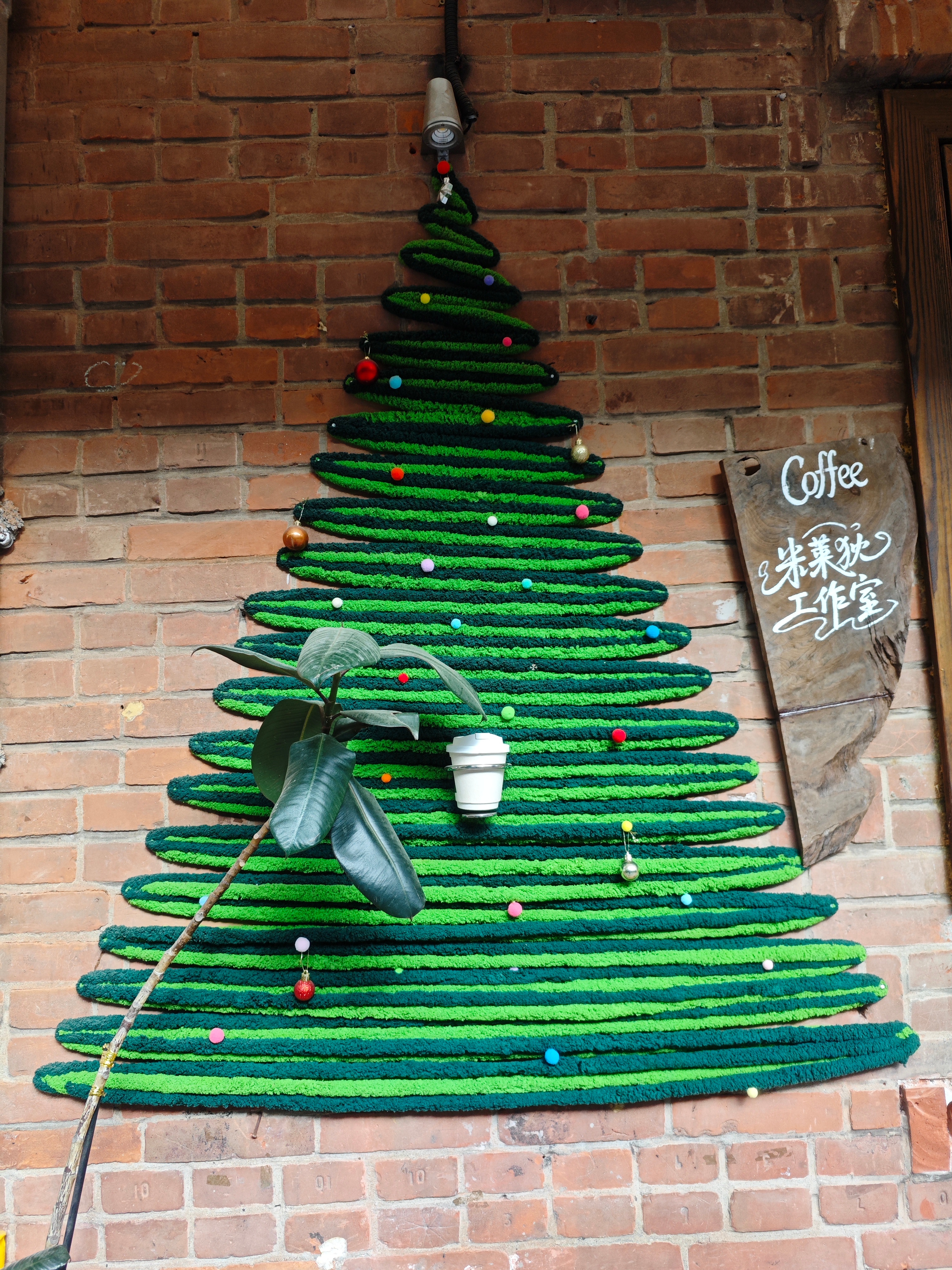 早起晨跑啦，21Km，👌昨晚特意早睡，早起晨跑；没人打扰，独享晨跑的时光跑步结