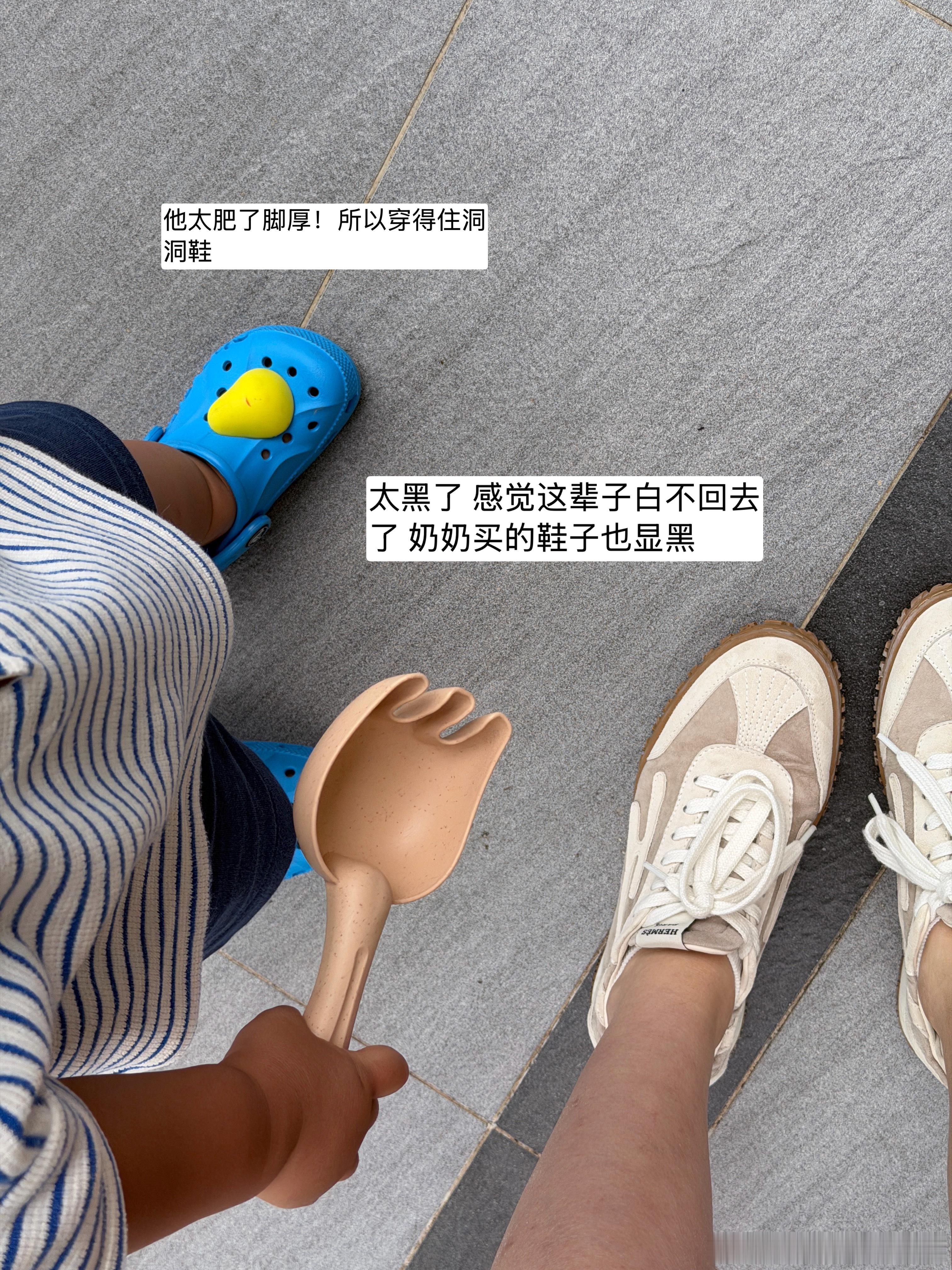 最近只有给他看电视或者吃东西才会理我们小朋友好现实的plog博主日记 重庆