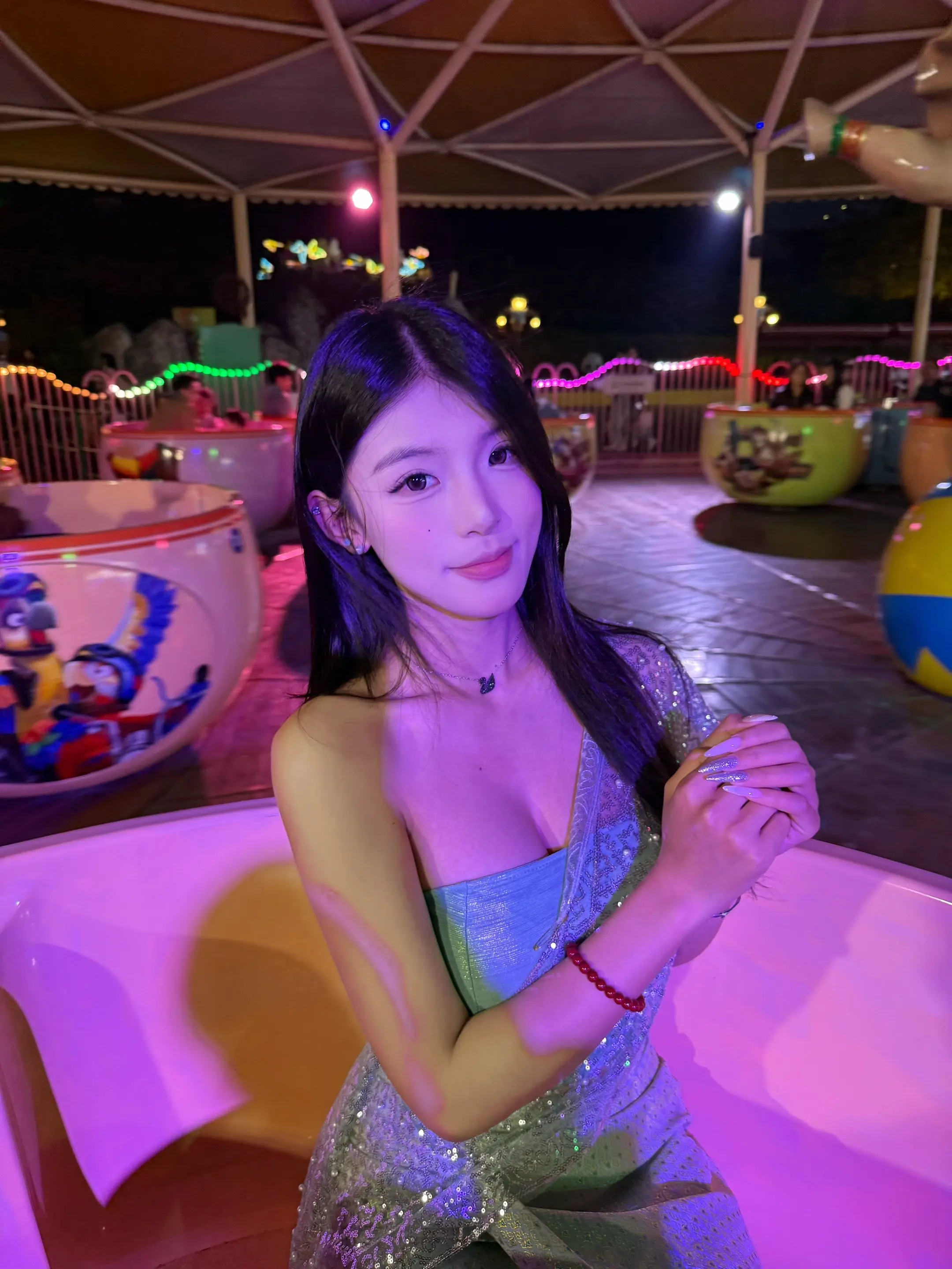 我要挣很多钱 买下这辈子想见你就见你的心