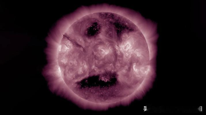 太阳惊现 "扭曲面孔"：俄罗斯科学家捕捉恒星神秘瞬态现象
震撼天象：恒星表面惊现