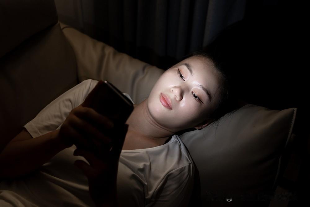 聊起电信、联通、移动三家信号优劣，多数人的实际体验里，移动综合信号表现确实更稳更
