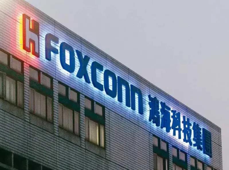富士康，当思量！近日，富士康全国多个分厂被突击检查。值得注意的是，此次突击检查，