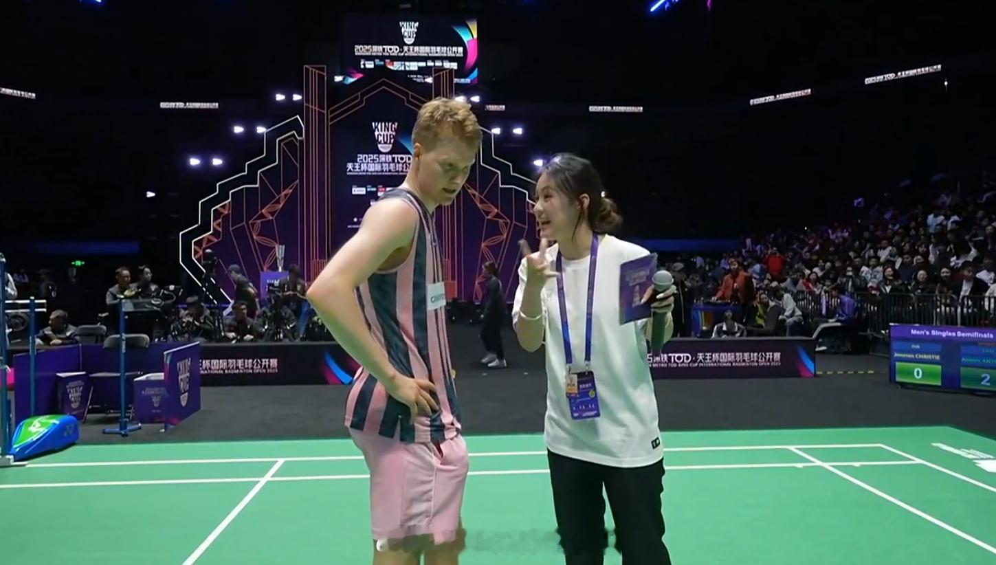 安东森 21-13, 22-20 乔纳坦天王杯国际羽毛球公开赛热点现场