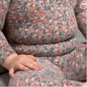 珠帘玉幕 收腰囚服 赵露思这部剧里好漂亮啊，每一个镜头都美，演技又好，她也太瘦了