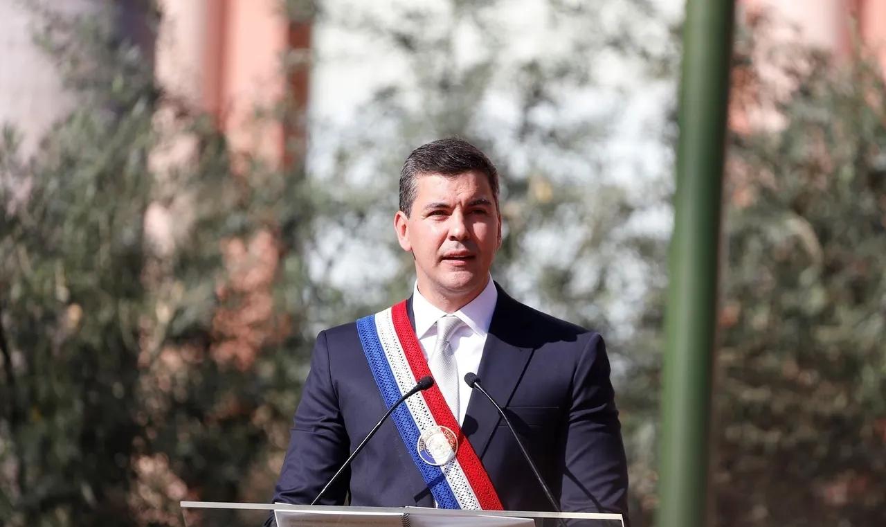 巴拉圭加速示好中国，也要回头是岸啦。

对于台湾省来说，这是个不利的消息，因为作