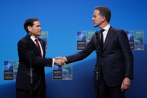 美国国务卿马尔科·鲁比奥会见北约领导人，监督在瑞典举行的一次重大峰会和签署仪式。