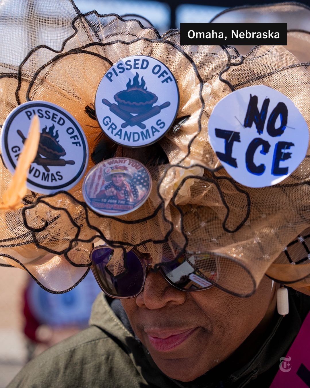 美国全国爆发反对特朗普政府集会看起来是挺热闹的，不过川普不在乎