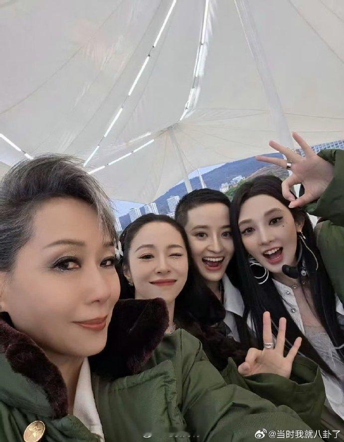 彭小苒[超话]彭小苒发vlog告别浪姐乘风2025彭小冉用告别Vlog诠释了什么