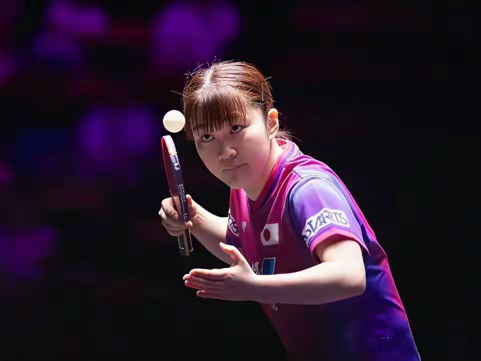 【大藤沙月轻取削球手琳达】新加坡大满贯·女单1/32，日本选手大藤沙月3-0琳达