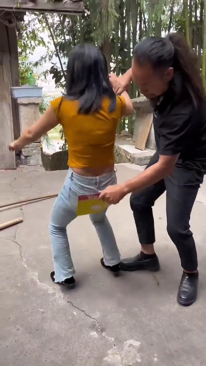 我要做一个专业的演员，如果不是亲眼所见我是万万不敢相信的。