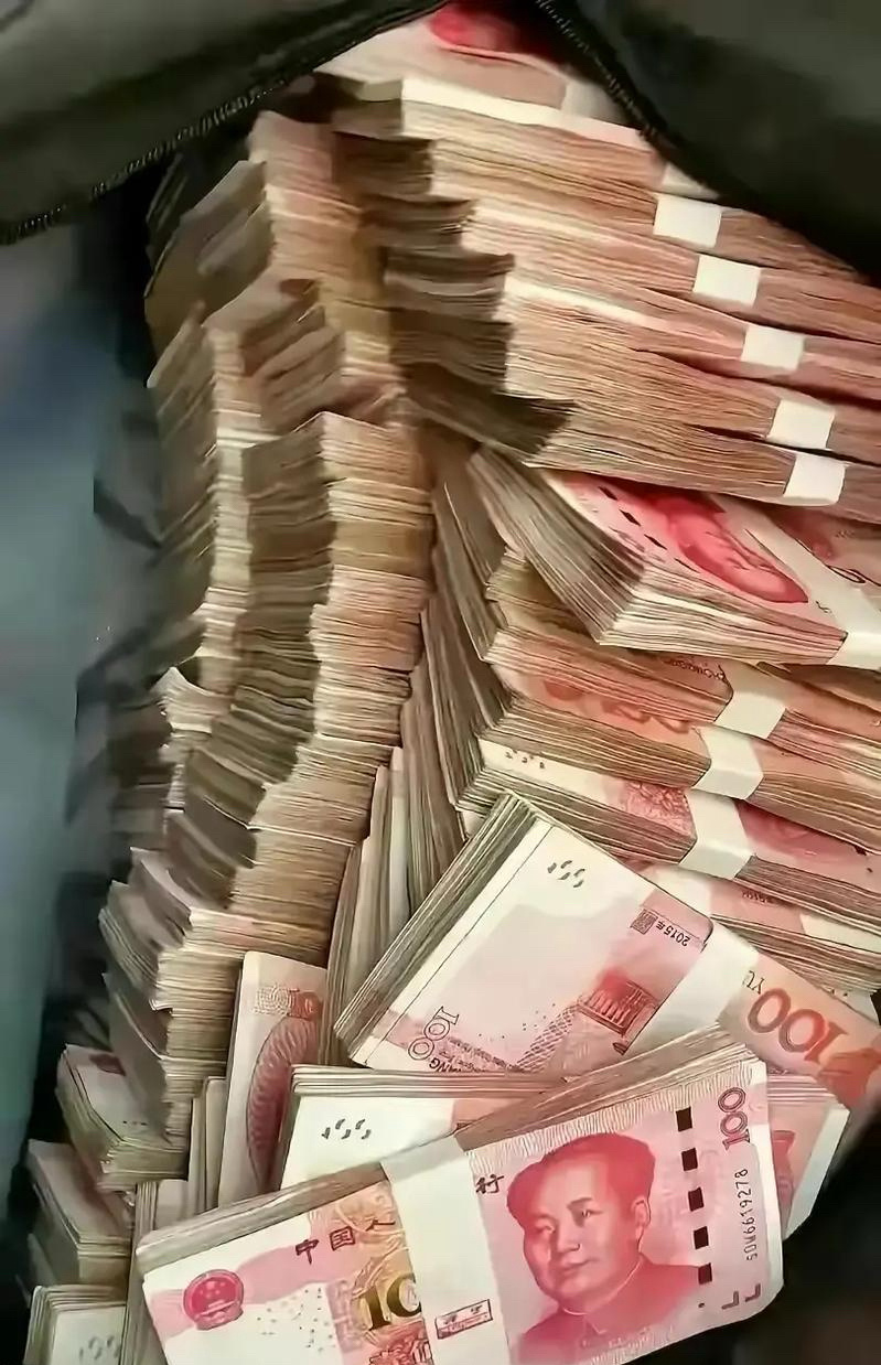 玄学 刷到莫无视 八月你有偏财运 ​​​