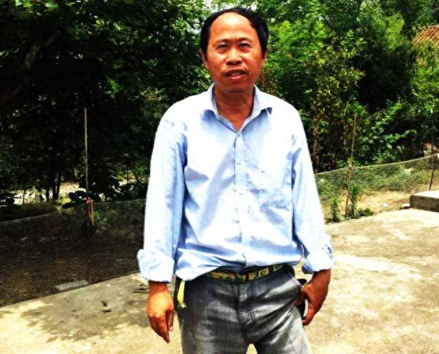 北大医学博士张进生，失业近二十年只能回家种地，现在靠低保度日