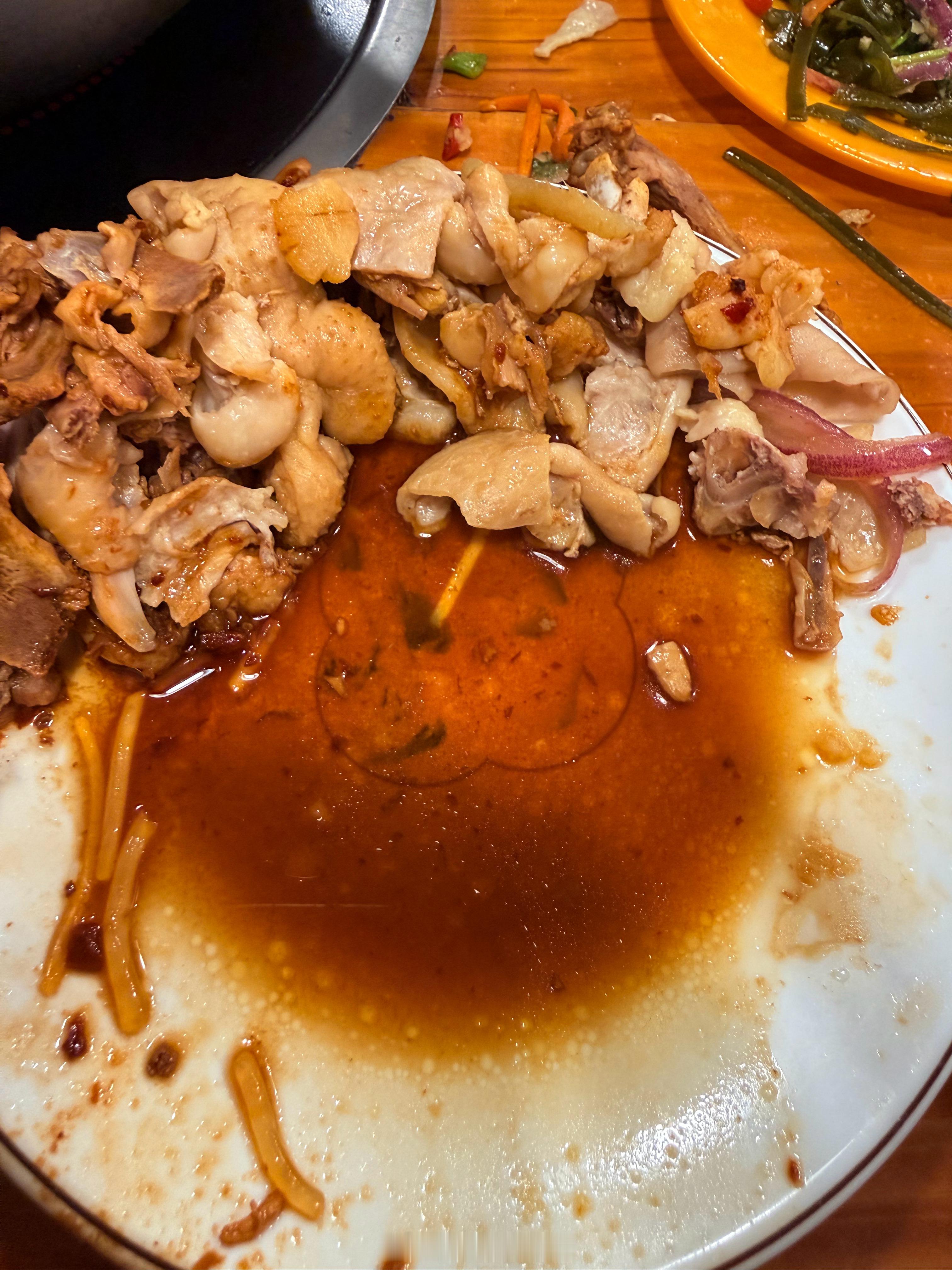 全世界最不爱吃鸡皮之人。 ​​​