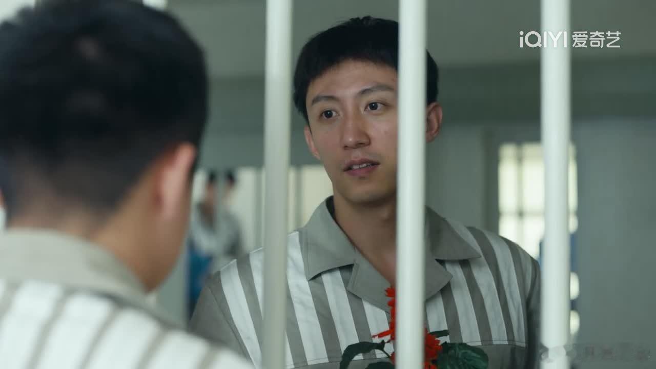 电视剧岁月有情时黄景瑜张小满 第11集，我们小满真是干啥啥都行，会做拌菜，海带丝