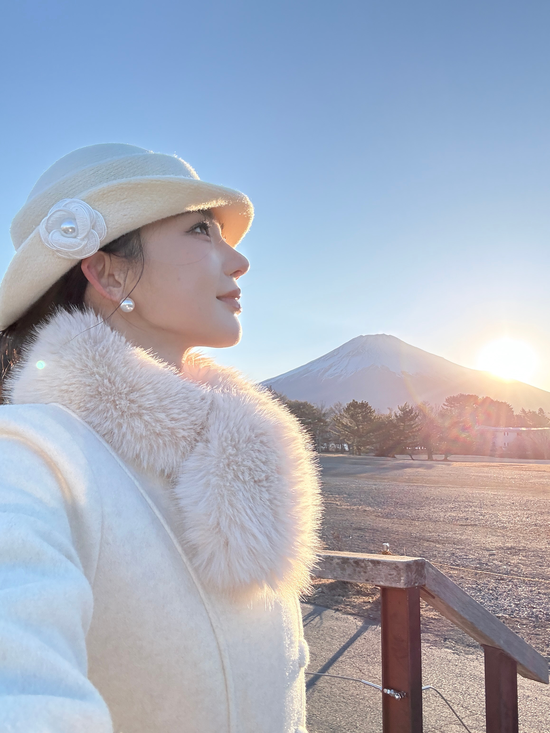 下雪了❄️一起喝一杯热热的蜜雪冰城吧日常报蓓