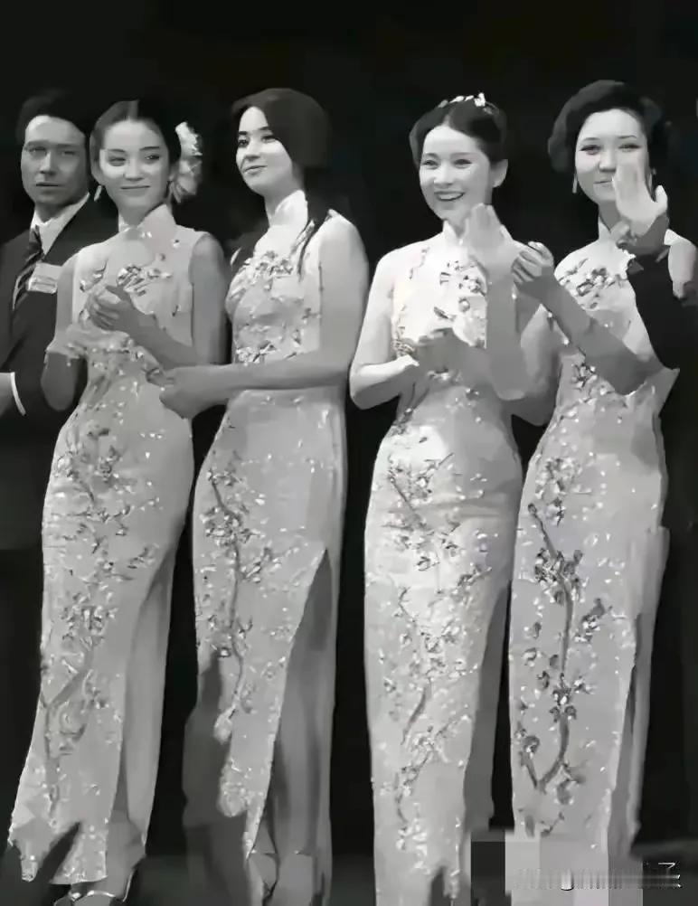 林青霞是哪一位？看了好几遍，也没有看出来，不过实事求是讲，这几个女子都是大美女，