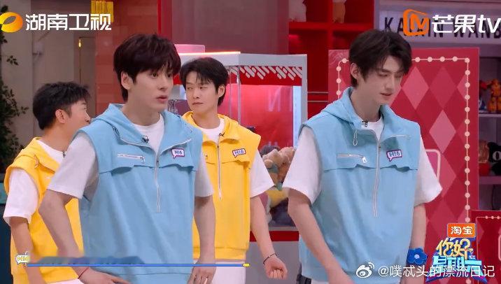 赖伟明跳舞完全男大来的 你好星期六 舞蹈环节看点拉满！音乐刚落前奏赖伟明就开跳，