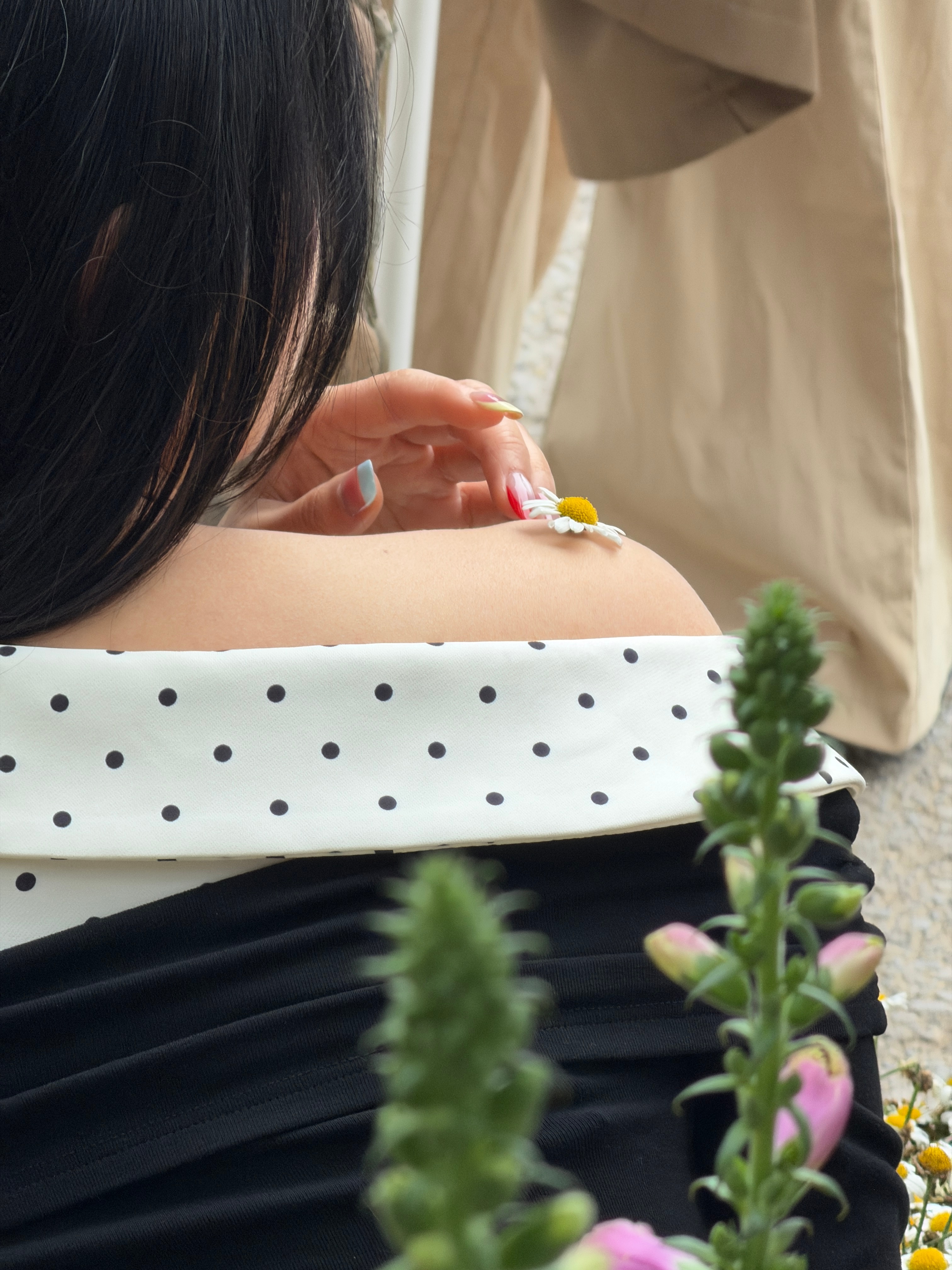 李老师拿着她的小米By leica 创作停不下来