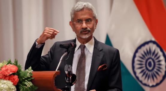 印度终于清醒了，懂得唇亡齿寒的道理。印度外长苏杰生表示，如果俄罗斯和中国倒下了，