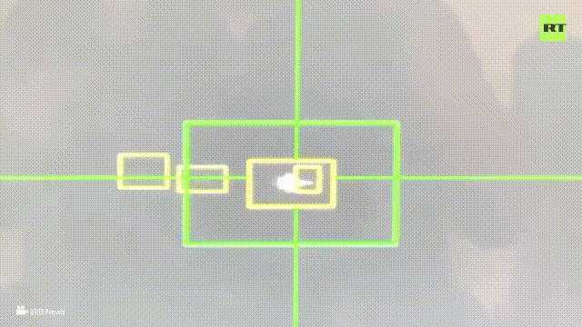 央视新闻报道称，伊朗军队当地时间2026年3月22日表示，“一架敌方（美国空军）
