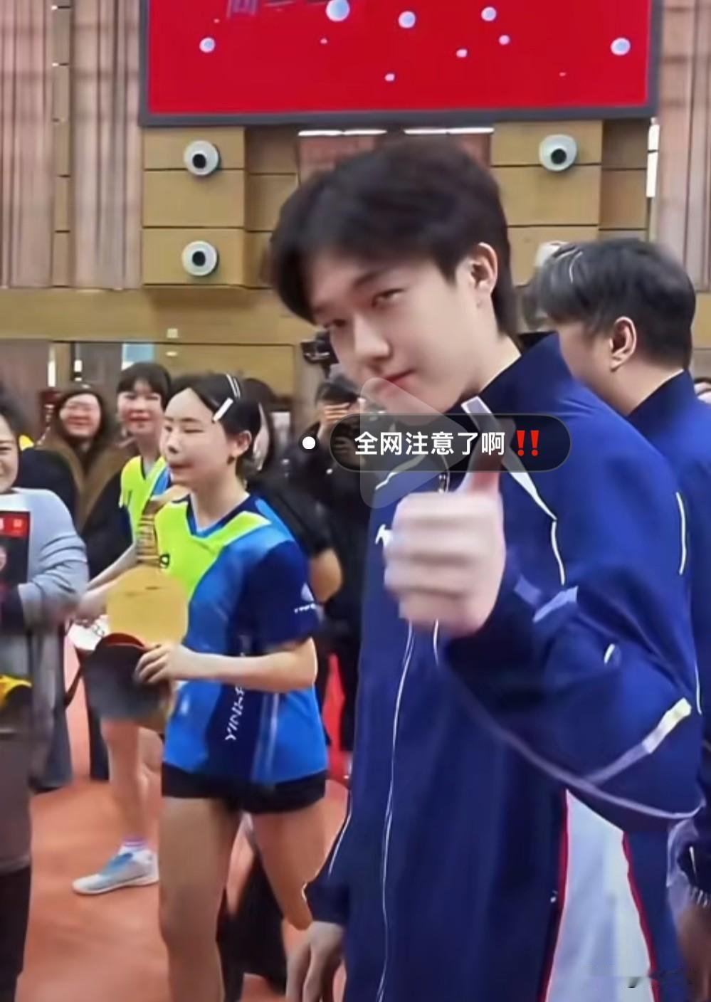 请问这两天有人捉到他了吗？


这小子藏的很好[尬笑][尬笑][尬笑]


这次