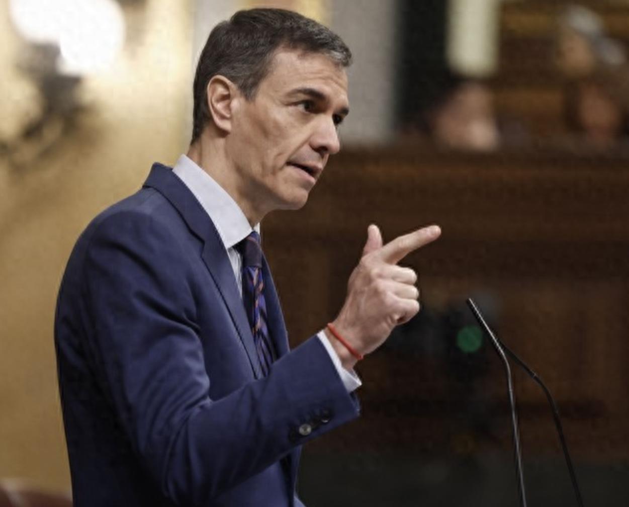 西班牙不会为“点燃世界的人”鼓掌！

西班牙首相桑切斯的这一波操作，在全世界吸粉