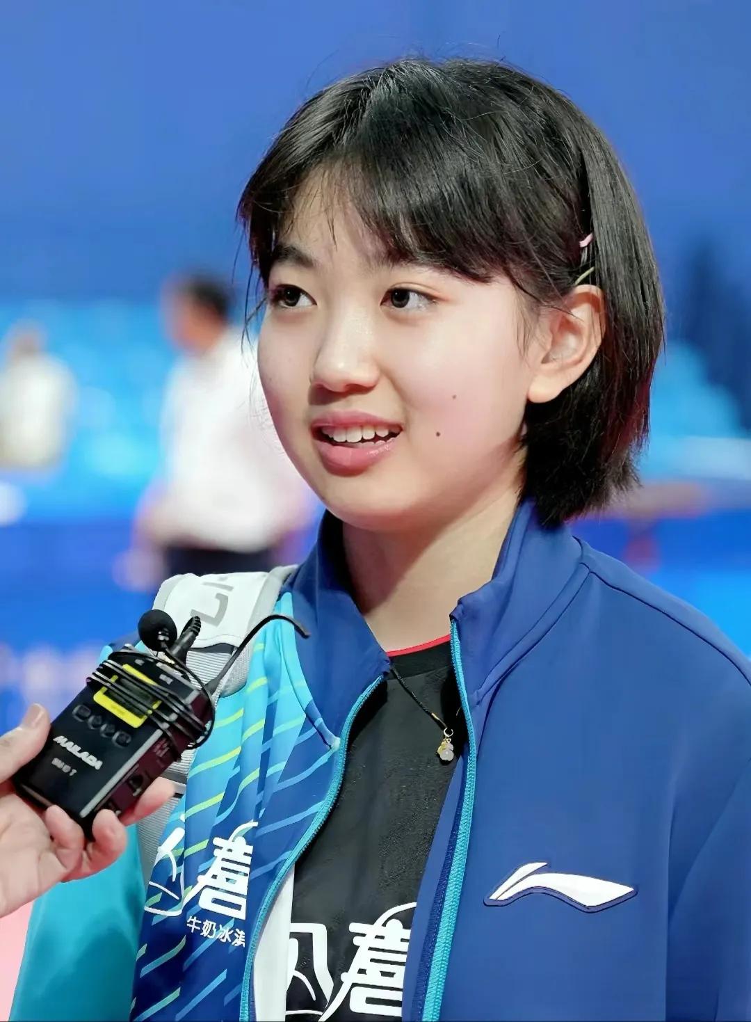 杨惠泽，国乒小花，你们急什么？！

第一，14岁的小姑娘，你们现在就要求她拿奥运
