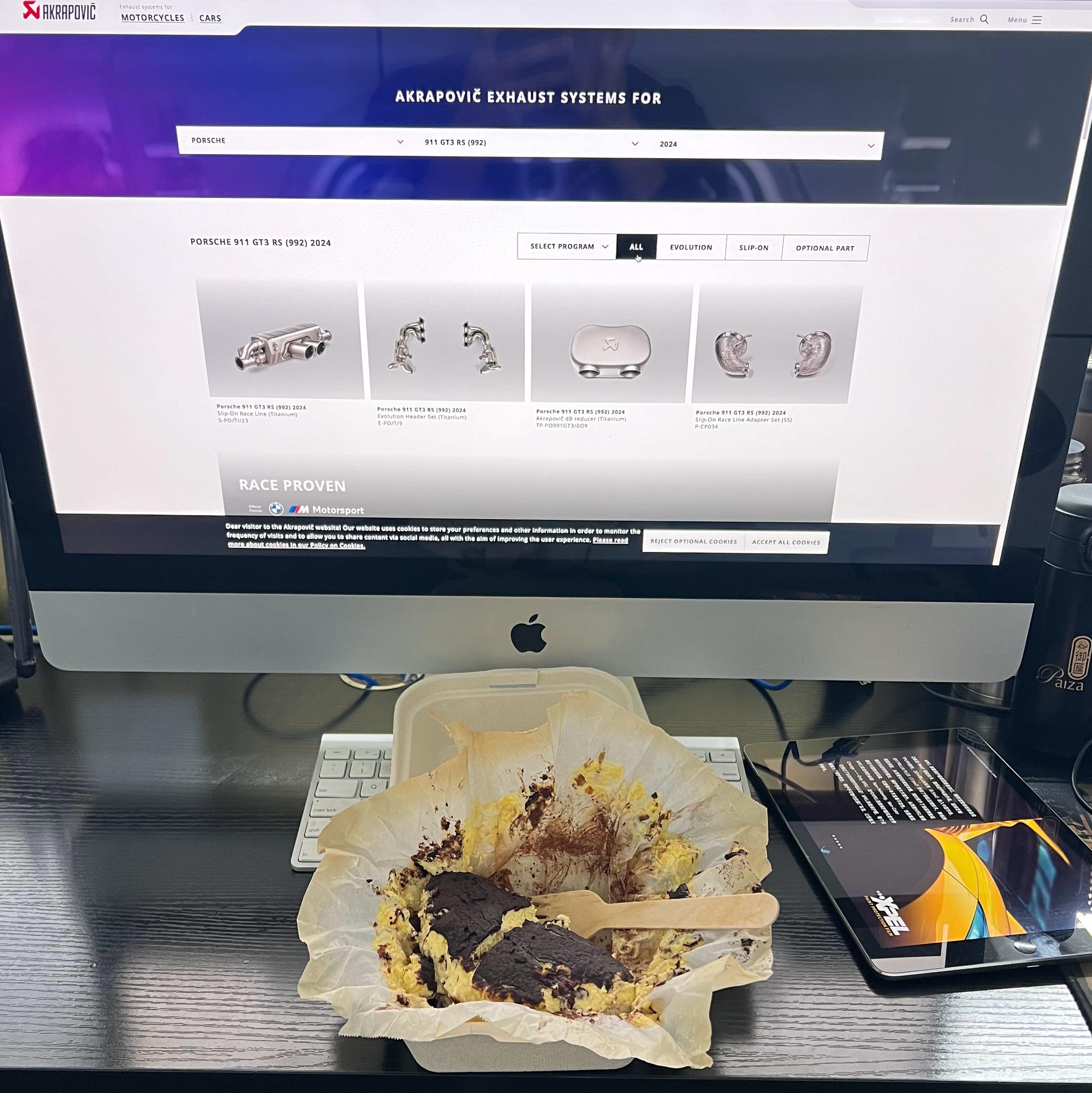 罗曼·罗兰说：“世界上只有一种真正的英雄主义，那就是认清生活的真相后依然热爱生活