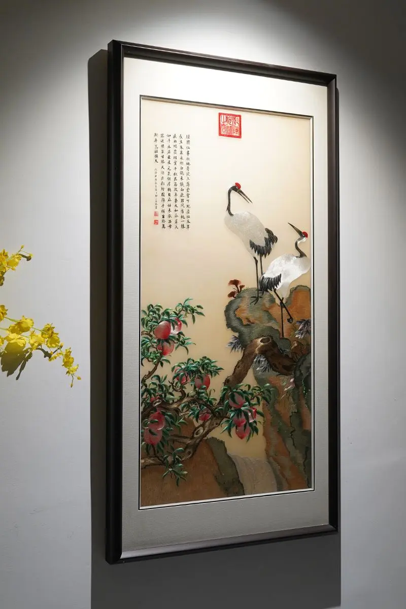 双鹤立崖桃盈枝，一纸锦绣藏松椿高寿 古底留墨，危石栖鹤，虬木垂桃，灵芝...