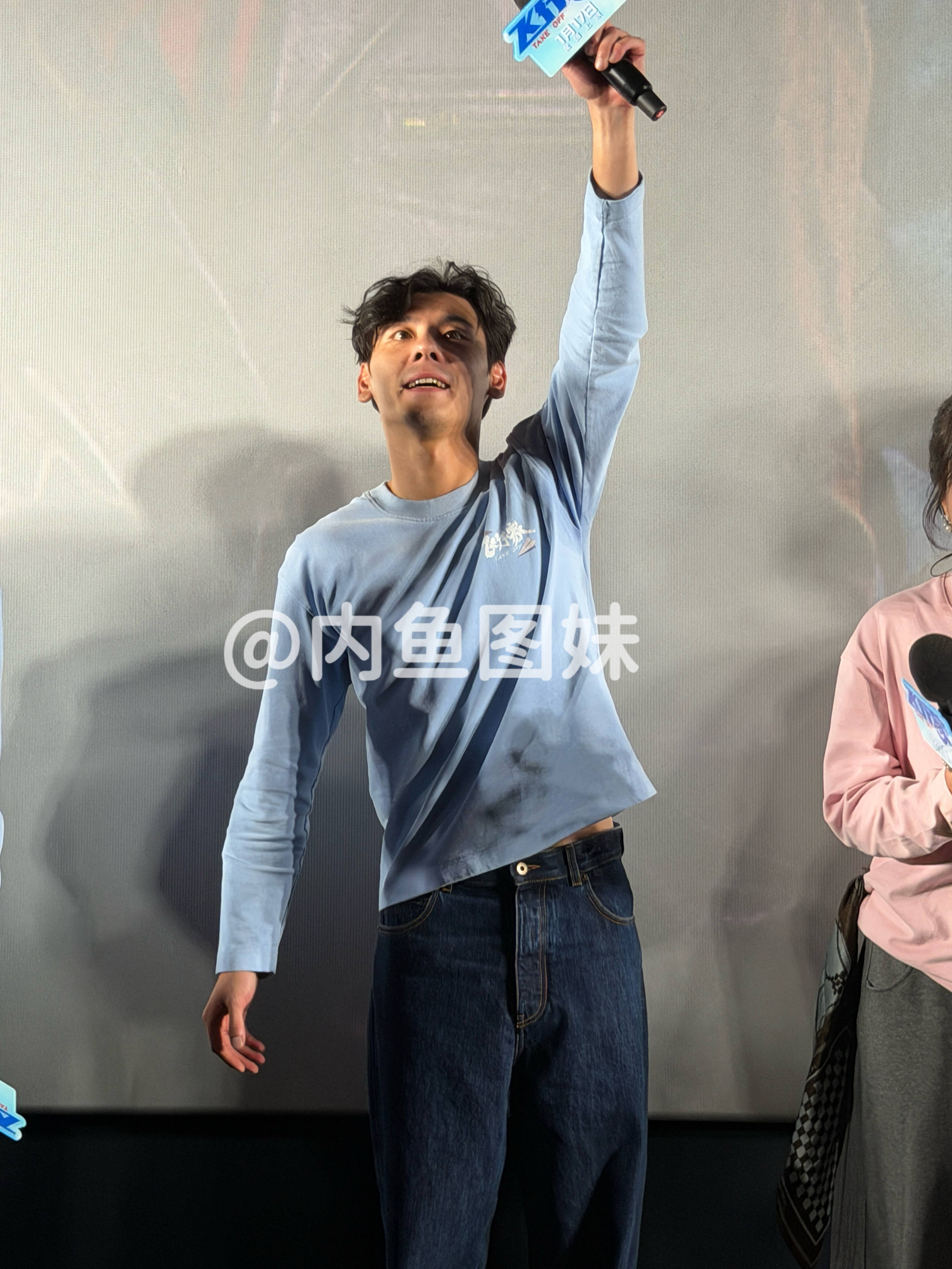 蒋奇明  《电影飞行家 》北京首映礼，蒋奇明生图直出～ 